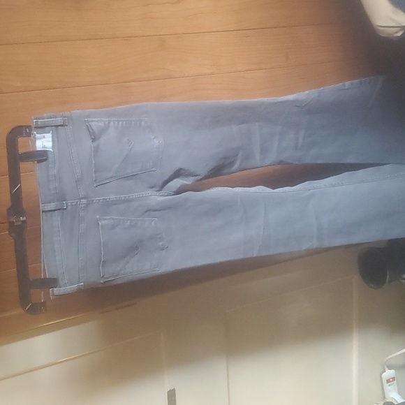 HUDSON/ HIGH WAIST FLARE JEANS - Picture 3 of 8